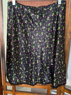 Betsey Johnson Black Satin Floral Slip Skirt with Pink & Green Rosebud Print L